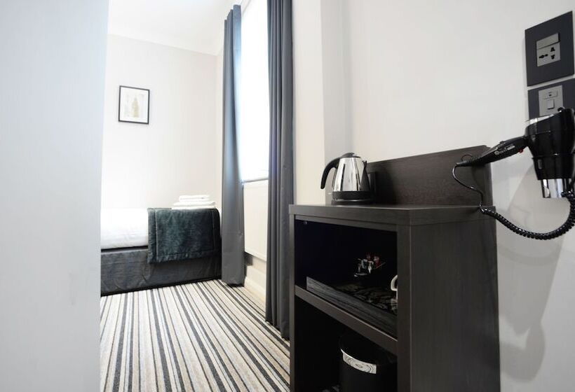 四人标准间, The 29 London