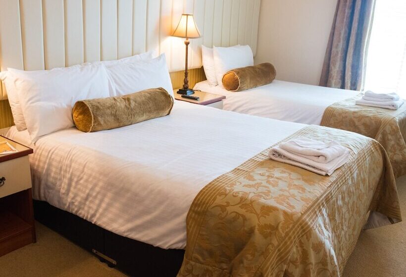 패밀리 룸, The Belfray Country Inn