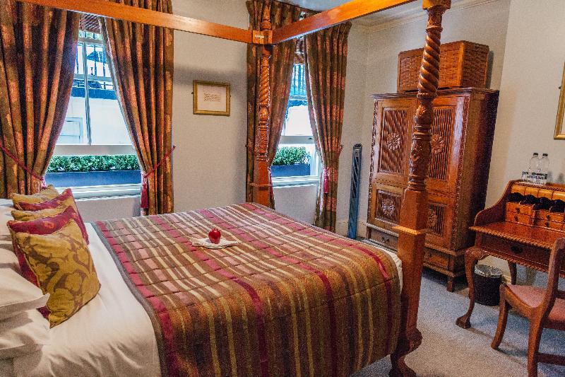 Deluxe Room, Twenty Nevern Square