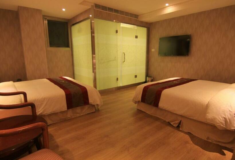 اتاق استاندارد چهار تخته, Wonderful Hall