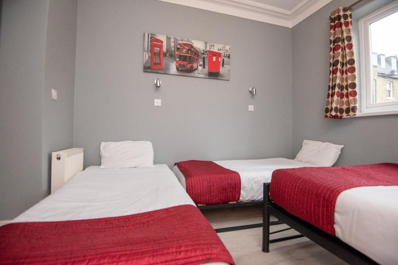 Habitació Quàdruple Estàndard, Sino