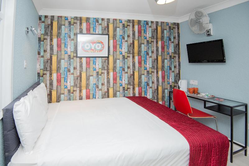 Habitació Estàndard, Sino