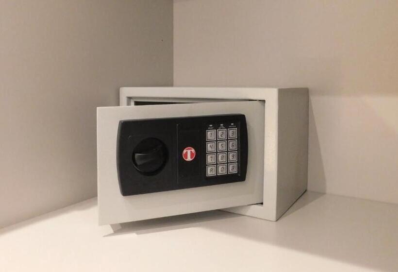 اتاق استاندارد با تخت بزرگ, Scaramantico Rooms