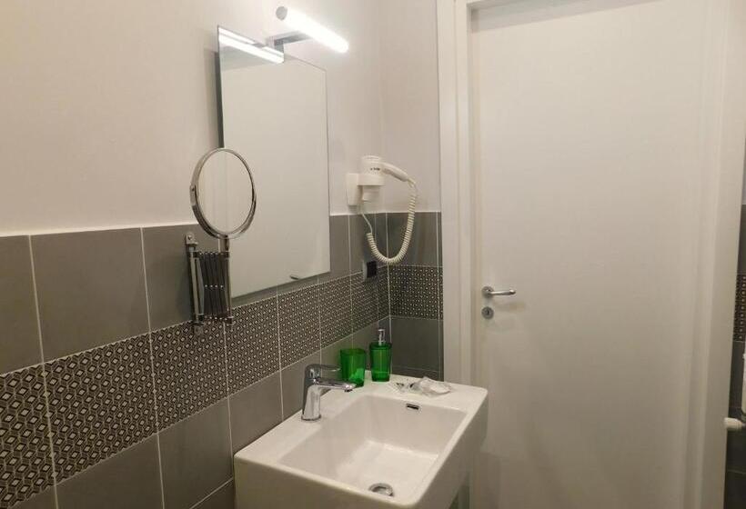 اتاق استاندارد با تخت بزرگ, Scaramantico Rooms