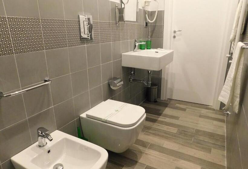 اتاق استاندارد با تخت بزرگ, Scaramantico Rooms