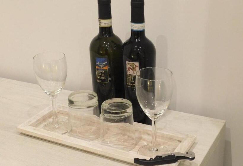 اتاق سوپریور با تخت بزرگ, Scaramantico Rooms