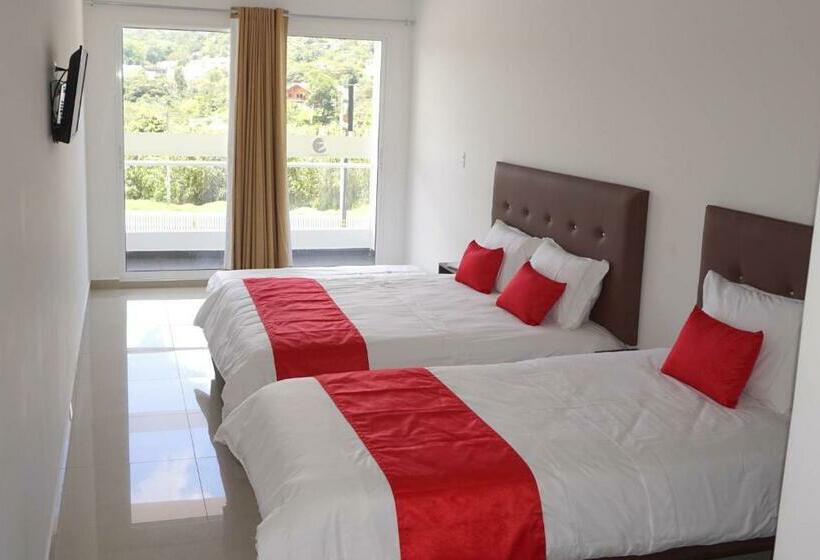 חדר סטנדרט לשלושה, Palmeras De Luz