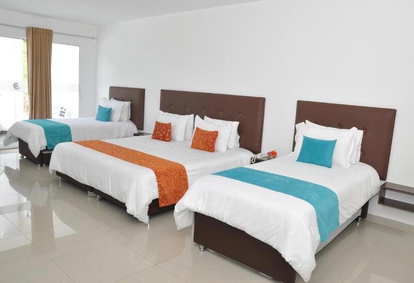 חדר משפחתי, Palmeras De Luz