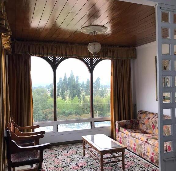 סוויטת ג'וניור, Puntalarga