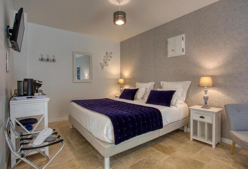 Стандартный Номер Кровать Кинг, Domaine Des Pierres Blanches   B&b