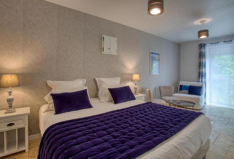 غرفة قياسية سرير كينج, Domaine Des Pierres Blanches   B&b