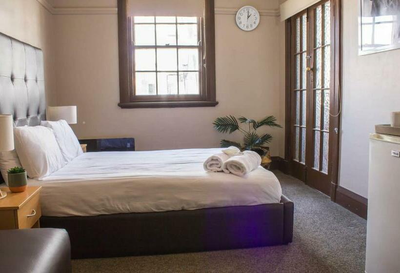 带共用浴室的标准房间, Campsie