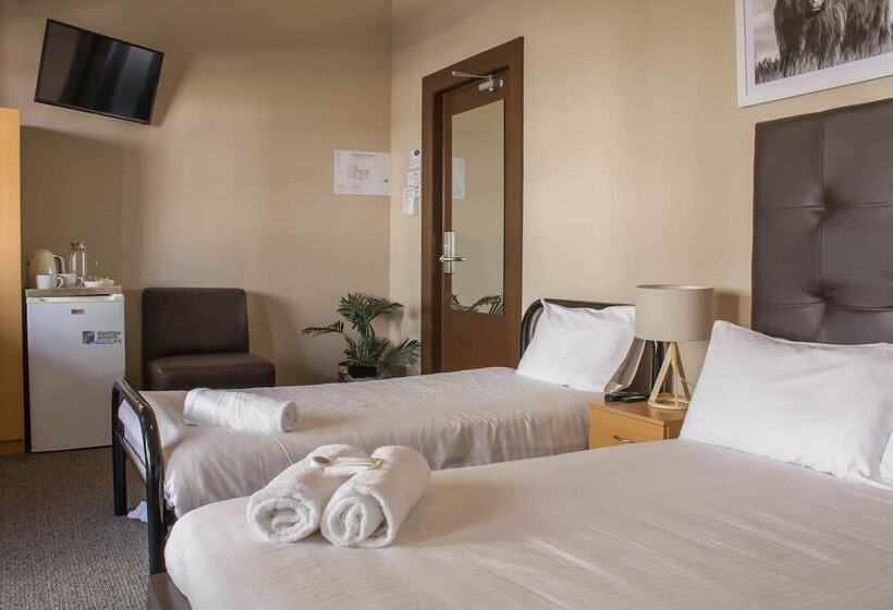 带阳台的三人标准间, Campsie