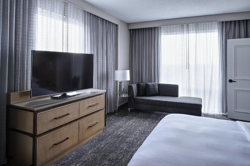 Номер Стандарт, Holiday Inn Express & Suites Charlotte Southwest, An Ihg