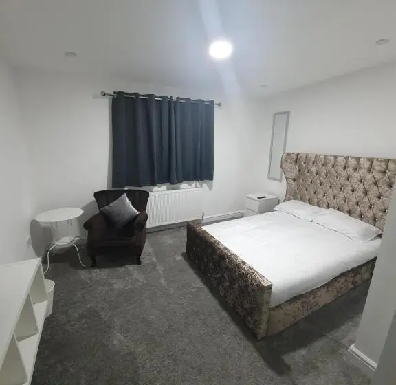 デラックスルーム, Beautiful Rooms Shaw St And Pine St