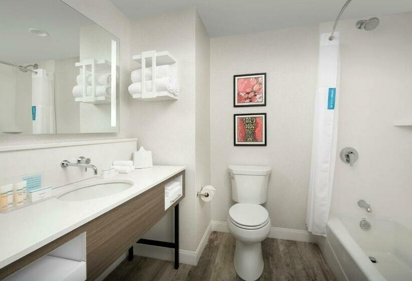 חדר סטנדרט, Hampton Inn Boston Logan Airport Chelsea