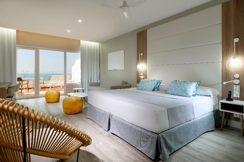 סוויטת ג'וניור נוף לים, Benalma Costa Del Sol