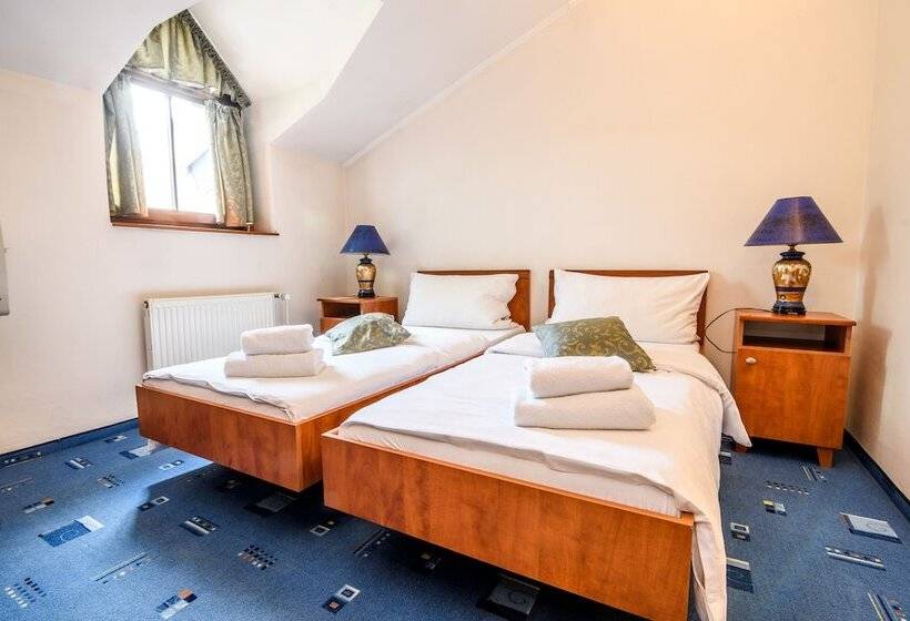 コンフォートルーム, Eco Friendly Hotel Dália