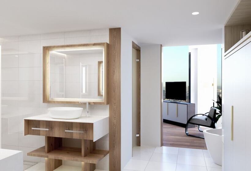 سوئیت مستر, Torre Melina, A Gran Meliá