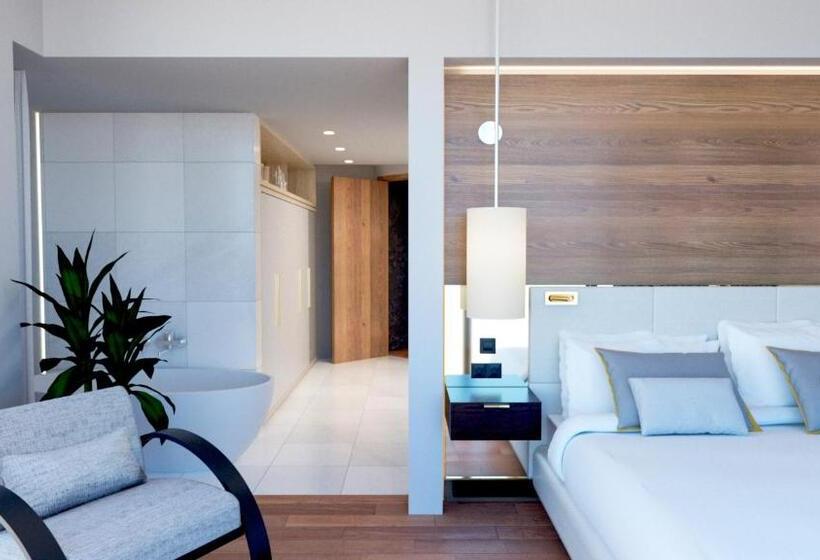 سوئیت مستر, Torre Melina, A Gran Meliá