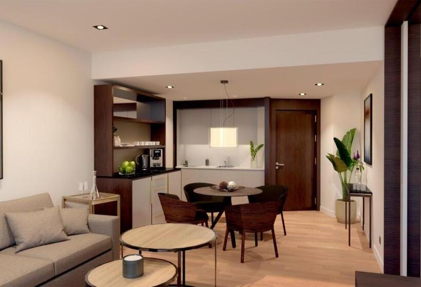 سوییت, Torre Melina, A Gran Meliá