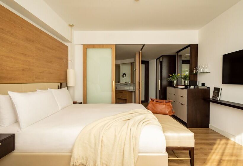 سوئیت ریاست جمهوری 2 خوابه, Torre Melina, A Gran Meliá