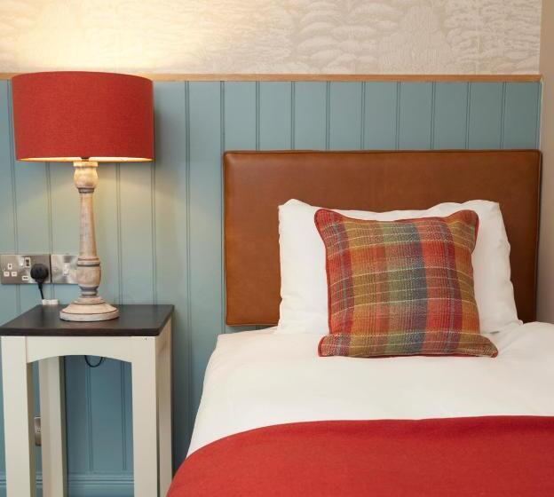 标准单人间, Feathers By Chef & Brewer Collection