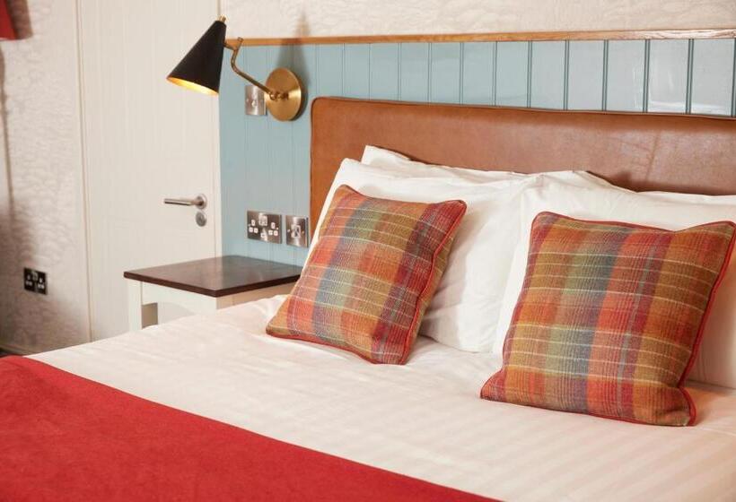 家庭间, Feathers By Chef & Brewer Collection