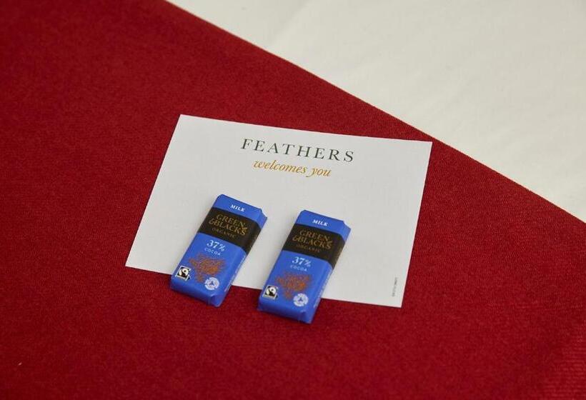 Стандартный Номер Кровать Кинг, Feathers By Chef & Brewer Collection