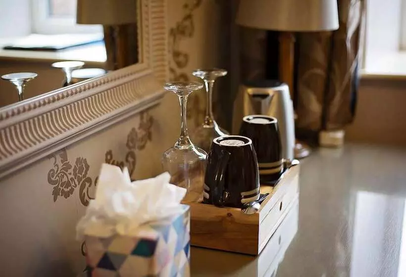 スーペリアールーム, Fir Trees Guest House