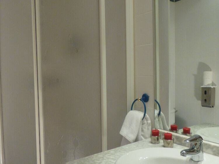 스탠다드 룸, Hostal El Val