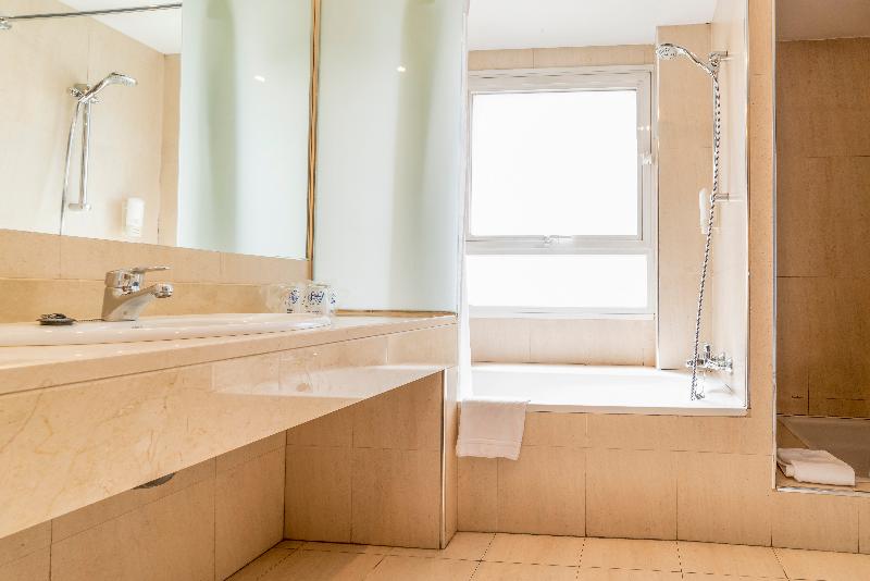 اتاق استاندارد, Infanta Mercedes