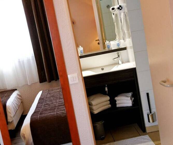 غرفة قياسية, Grand Hôtel De La Seine