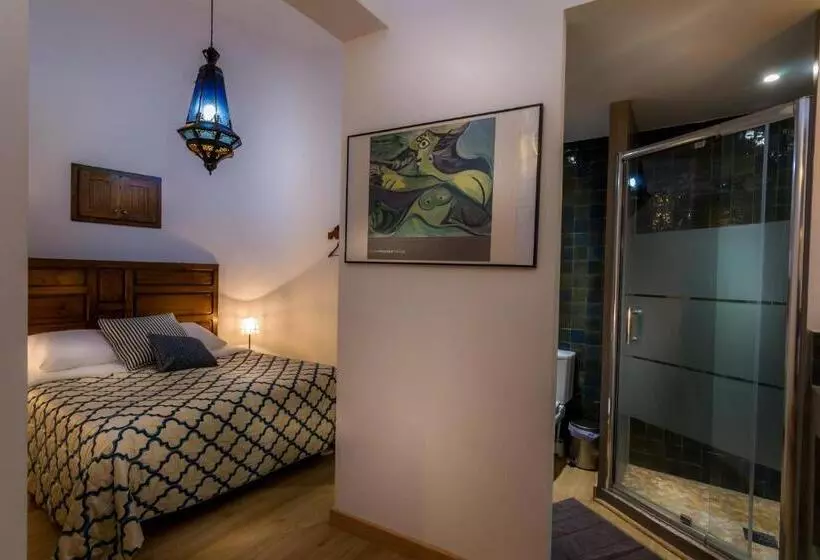 Talo 2 Makuuhuonetta, Boutique Hotel La Posada del Angel Ojén