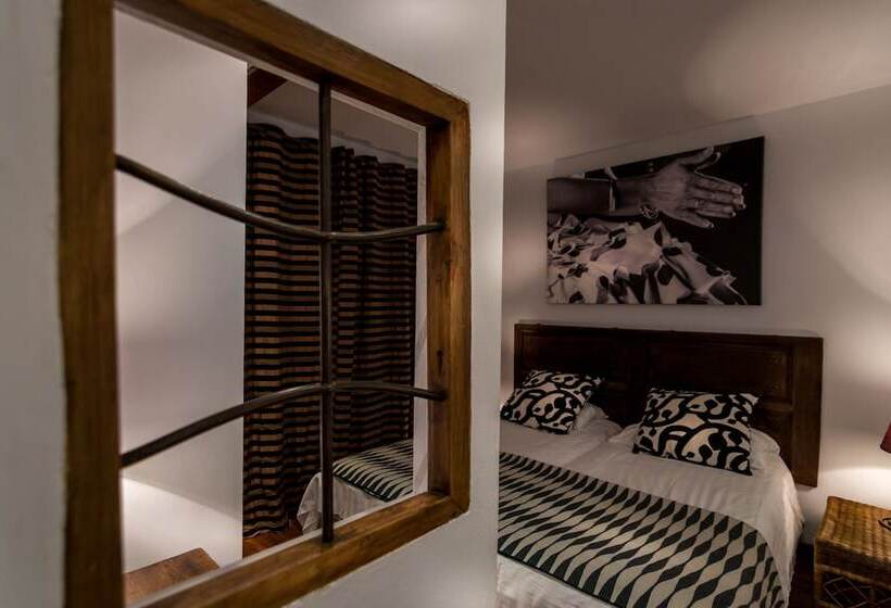 Полулюкс, Boutique Hotel La Posada del Angel Ojén