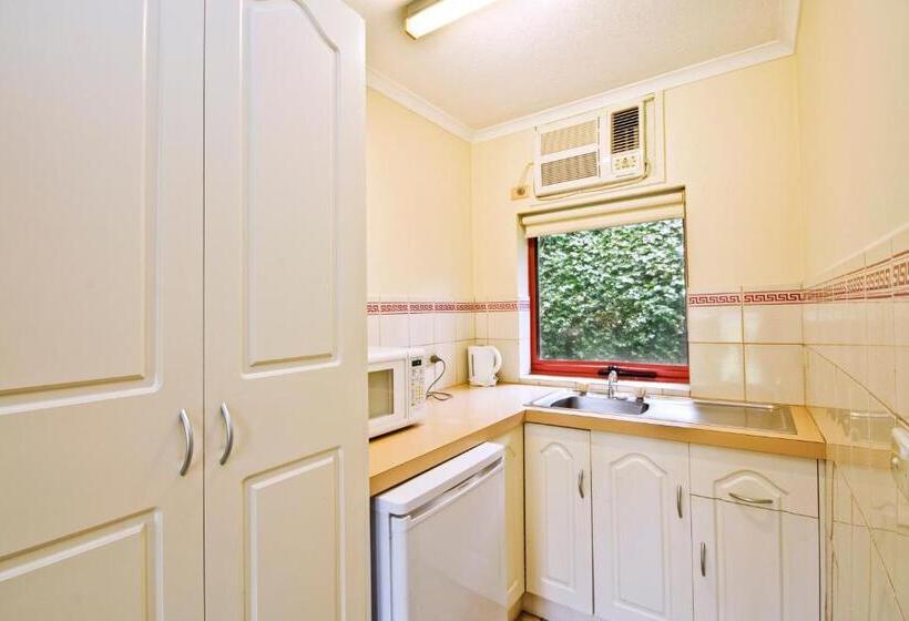 标准间, Lorne Coachman Inn