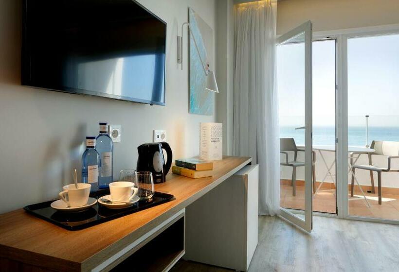 غرفة سوبيريور مطلّة علي البحر, Benalma Costa Del Sol