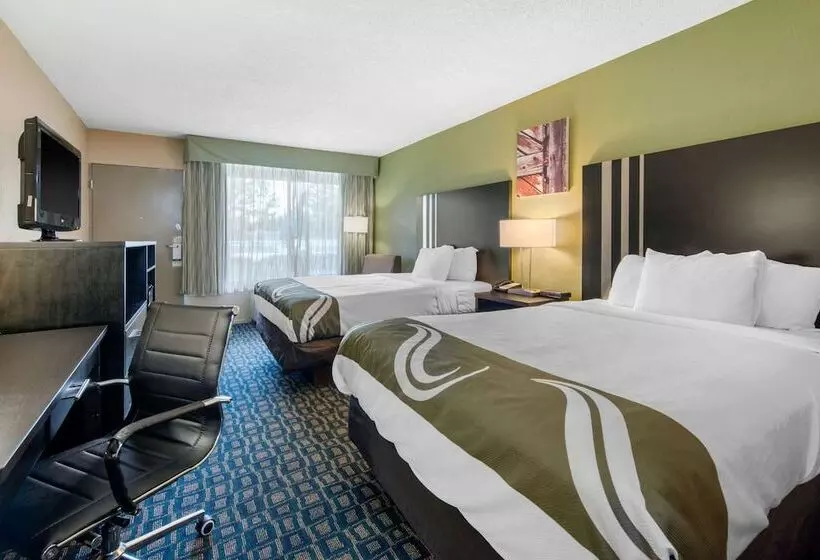 ２ダブルベッドのスタンダードルーム, Quality Inn & Suites Brooksville I 75 Dade City
