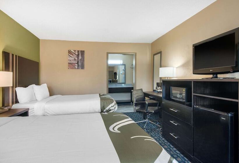 غرفه قياسيه سريرين مزدوجين, Quality Inn & Suites Brooksville I 75 Dade City