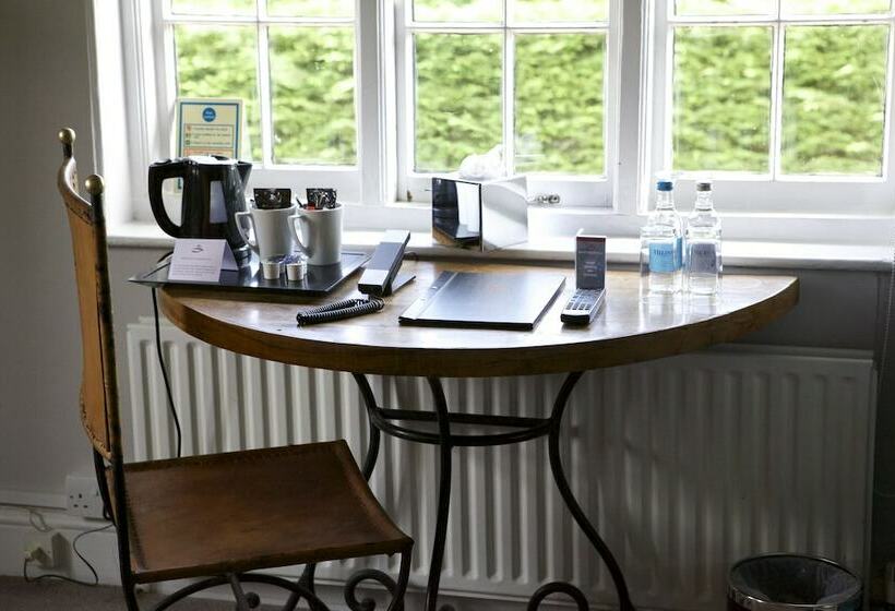 标准间, The Inn On The Green