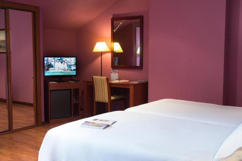 スタンダードルーム, Segovia Sierra De Guadarrama