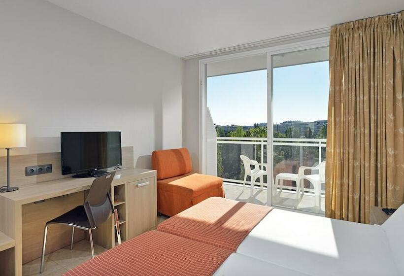 スタンダードトリプルルーム, Sol Costa Daurada