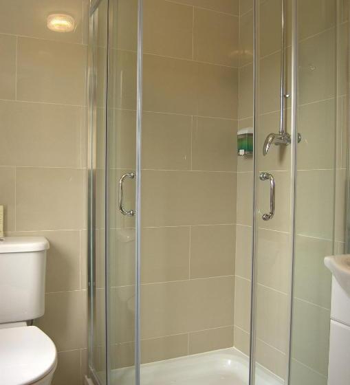 スーペリアファミリールーム, The New Inn