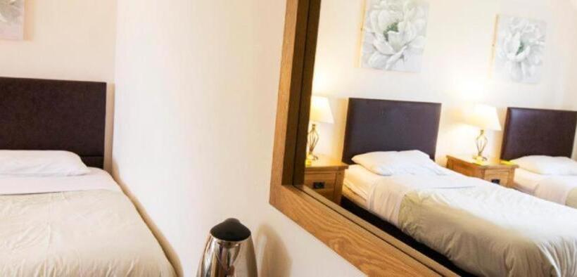 スーペリアールーム, The New Inn