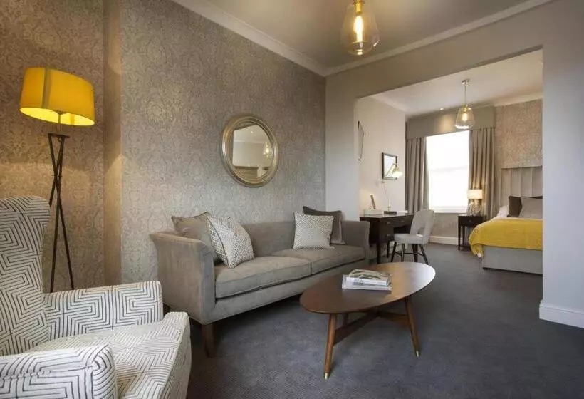 Deluxe Room, The Royal Wells