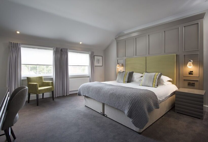 غرفة سوبيريور, The Royal Wells