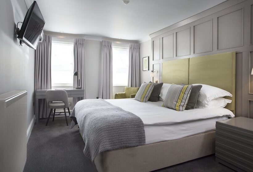 غرفة سوبيريور, The Royal Wells