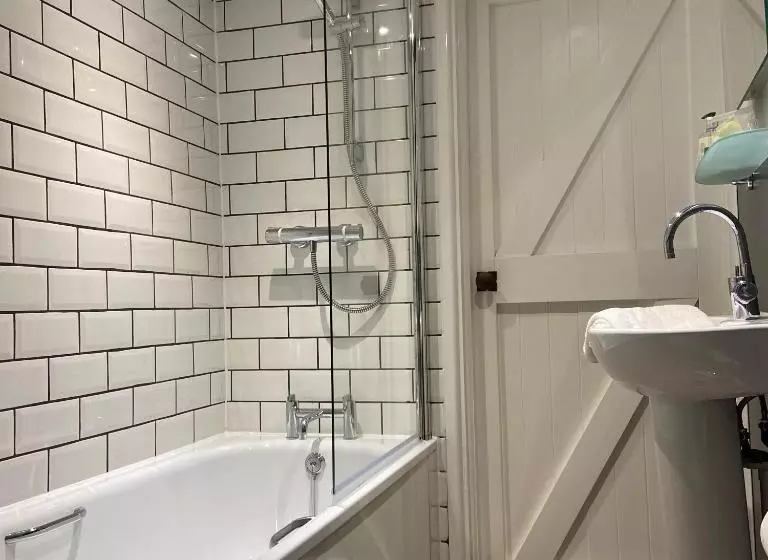 スイート, The Slipway B&b