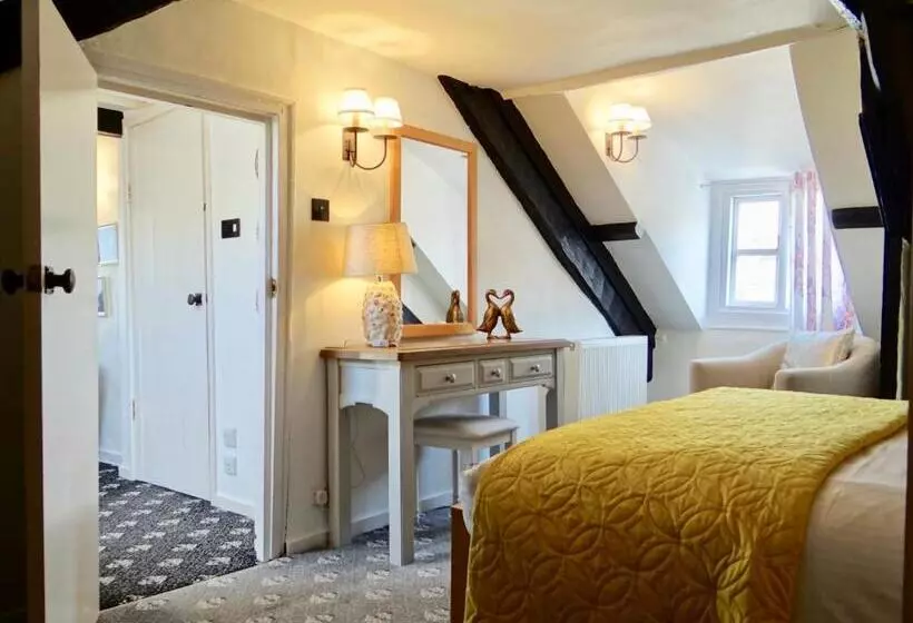 スイート, The Slipway B&b