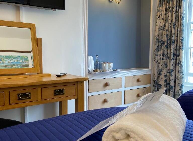 标准间, The Slipway B&b